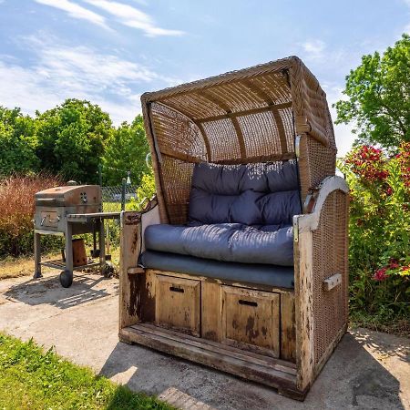 Snug Holiday Home In Divitz Spoldershagen Near Skydiving מראה חיצוני תמונה