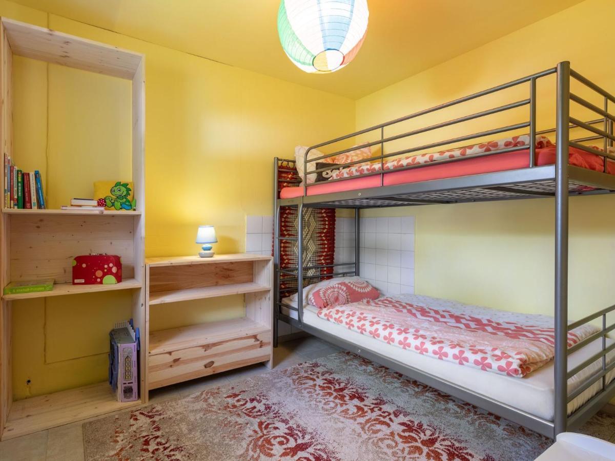 Snug Holiday Home In Divitz Spoldershagen Near Skydiving מראה חיצוני תמונה