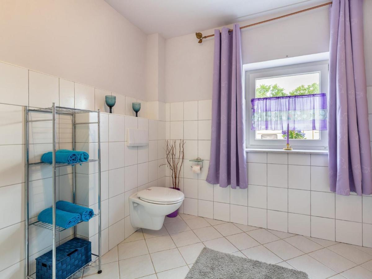 Snug Holiday Home In Divitz Spoldershagen Near Skydiving מראה חיצוני תמונה